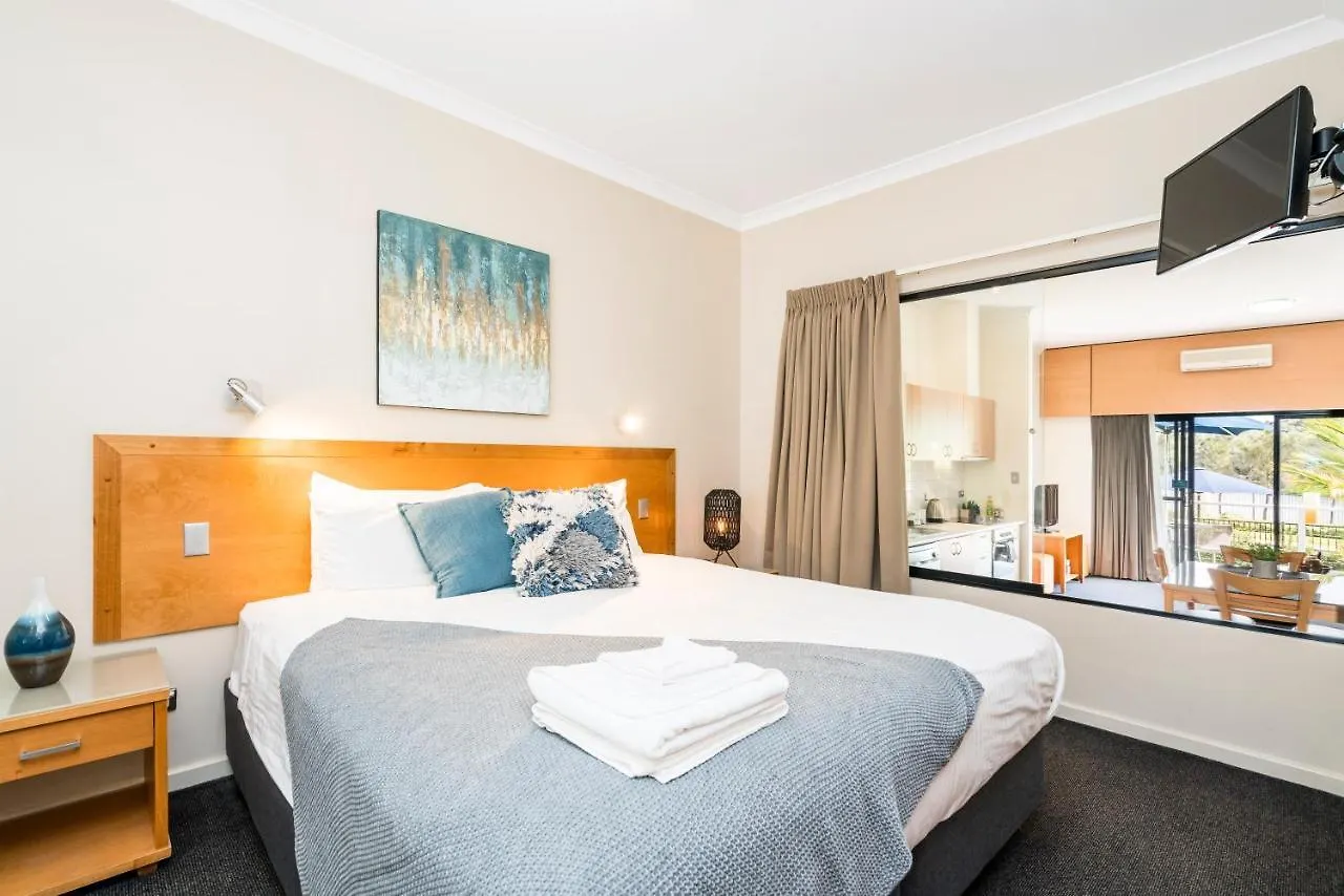 9 Fine Resort Rest 1Br Spaparkingpool パース アパート